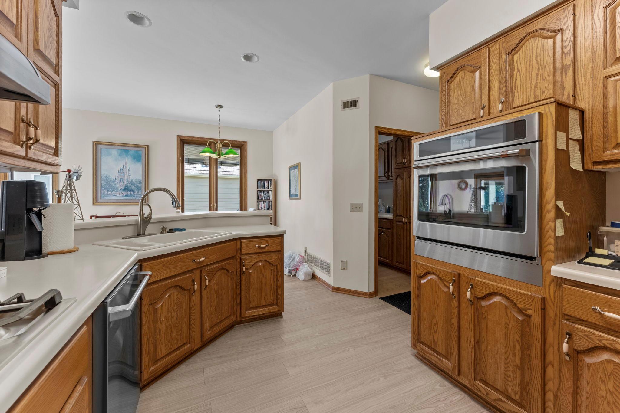 View of Residential at 1588 Blackhawk Lake Drive, Eagan MN 55122, Eagan (15 of 39) - Mike Wilen | Minnesota Team Real Estate