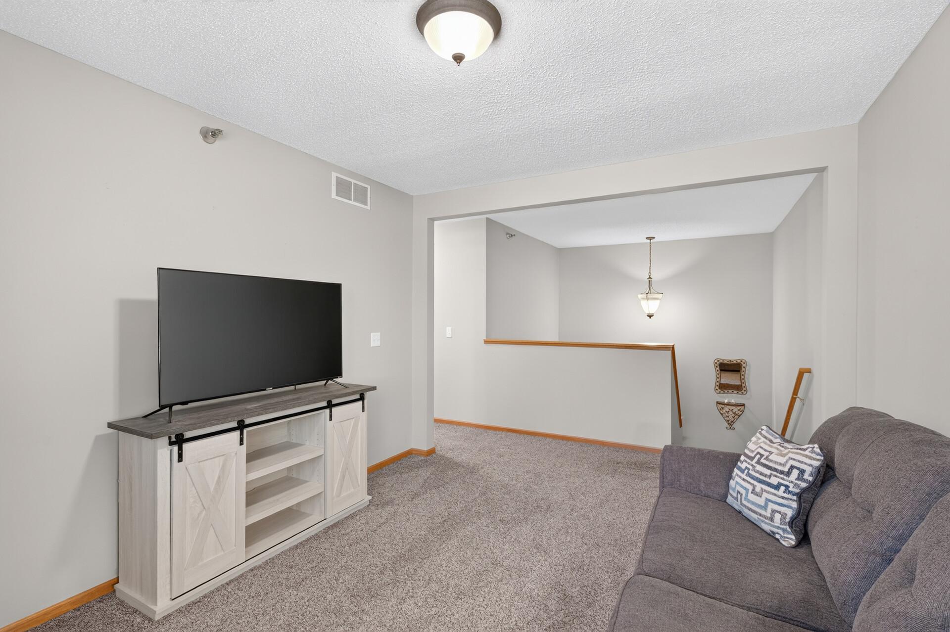 View of Residential at 703 Maple Hills Drive #D, Maplewood MN 55117, Maplewood (26 of 53) - Mike Wilen | Minnesota Team Real Estate