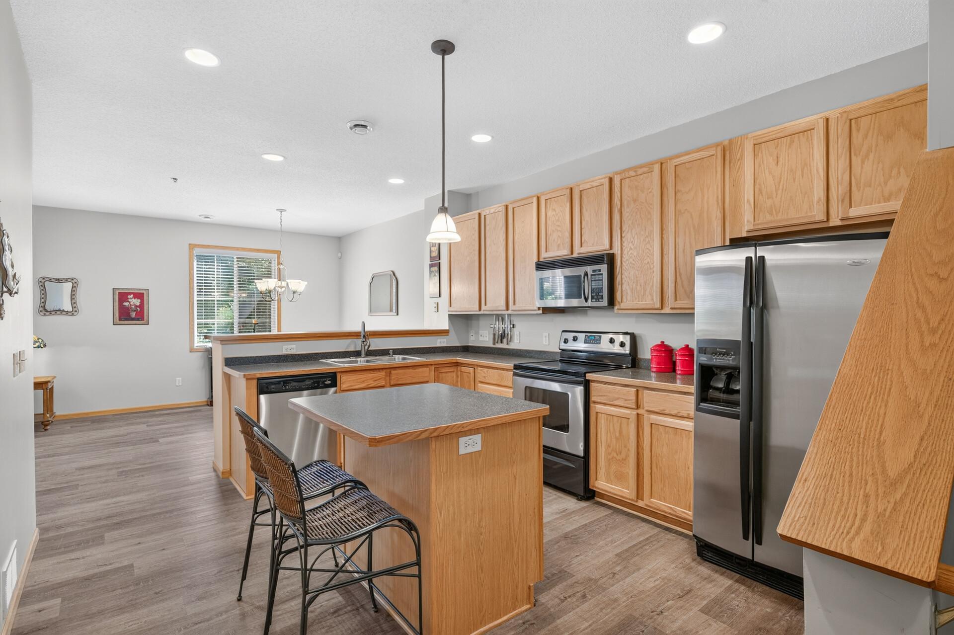 View of Residential at 703 Maple Hills Drive #D, Maplewood MN 55117, Maplewood (18 of 53) - Mike Wilen | Minnesota Team Real Estate