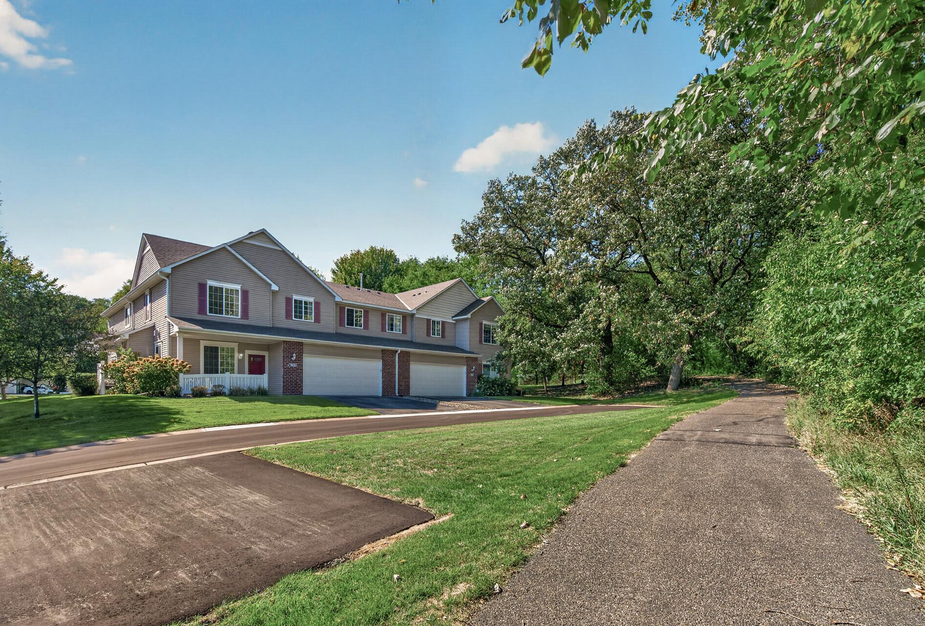 View of Residential at 703 Maple Hills Drive #D, Maplewood MN 55117, Maplewood (44 of 53) - Mike Wilen | Minnesota Team Real Estate