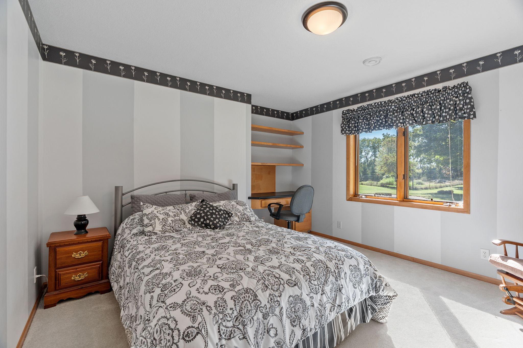 View of Residential at 1006 105th Street, Inver Grove Heights MN 55077, Inver Grove Heights (53 of 68) - Mike Wilen | Minnesota Team Real Estate