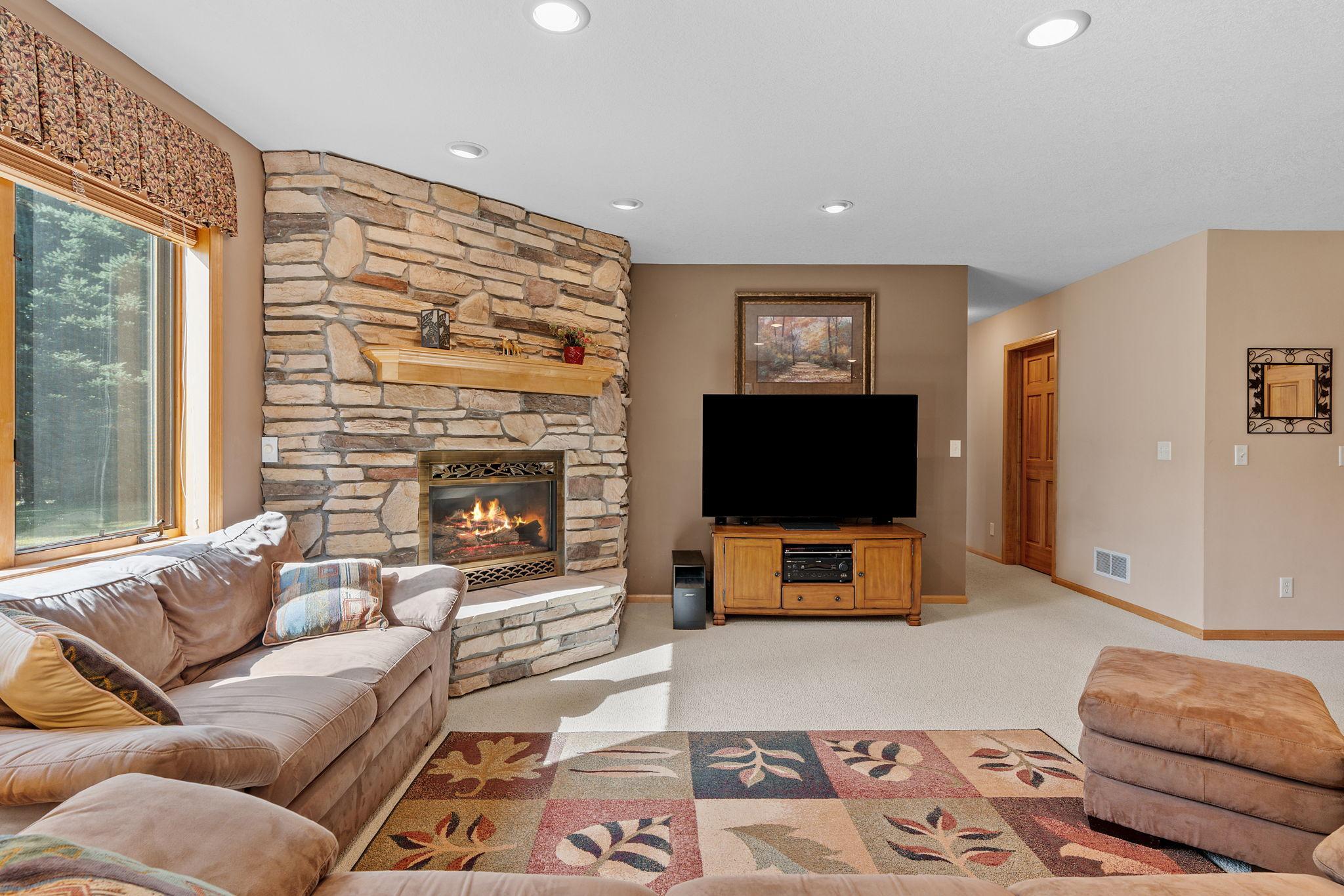 View of Residential at 1006 105th Street, Inver Grove Heights MN 55077, Inver Grove Heights (44 of 68) - Mike Wilen | Minnesota Team Real Estate
