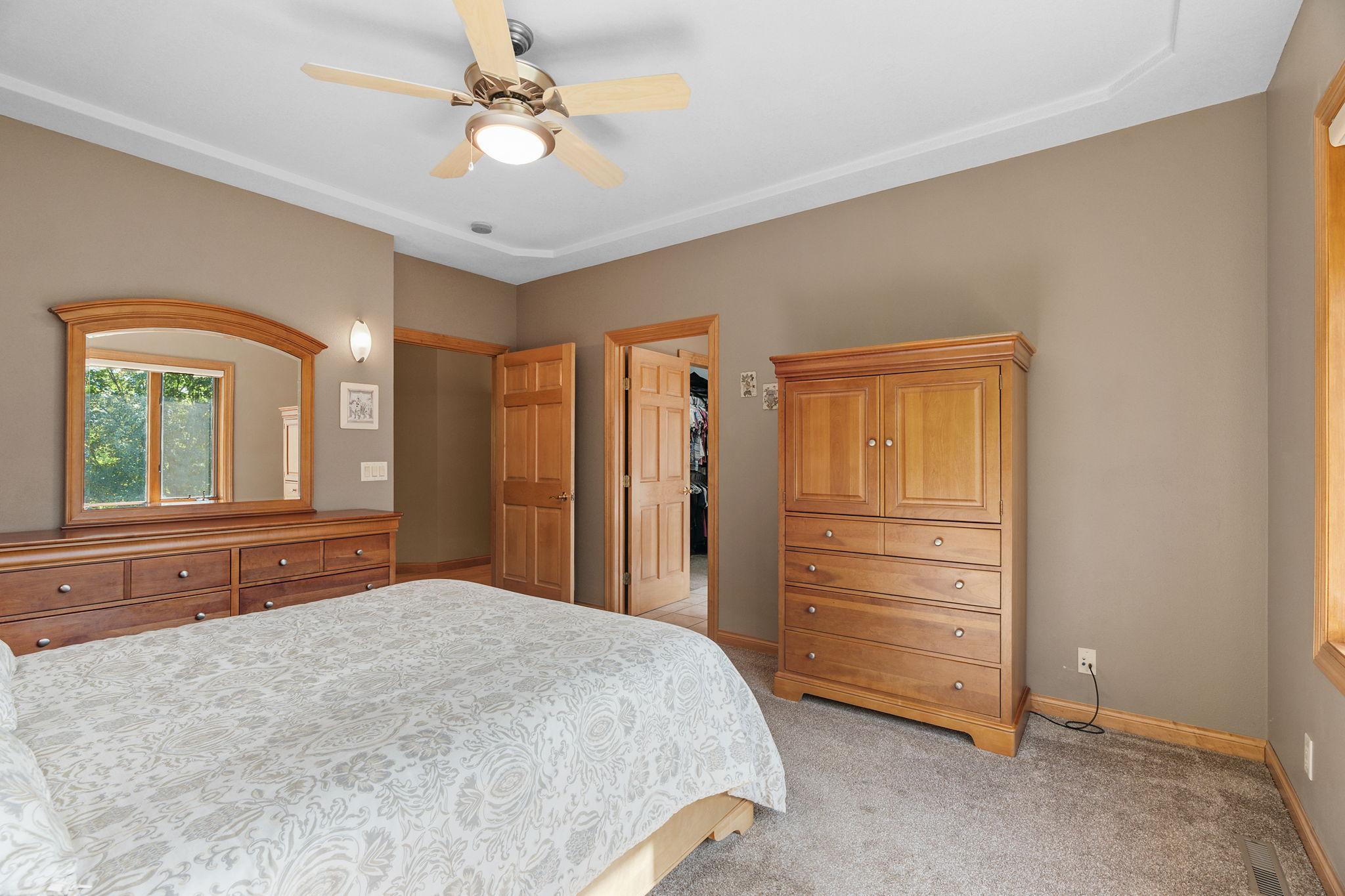 View of Residential at 1006 105th Street, Inver Grove Heights MN 55077, Inver Grove Heights (39 of 68) - Mike Wilen | Minnesota Team Real Estate