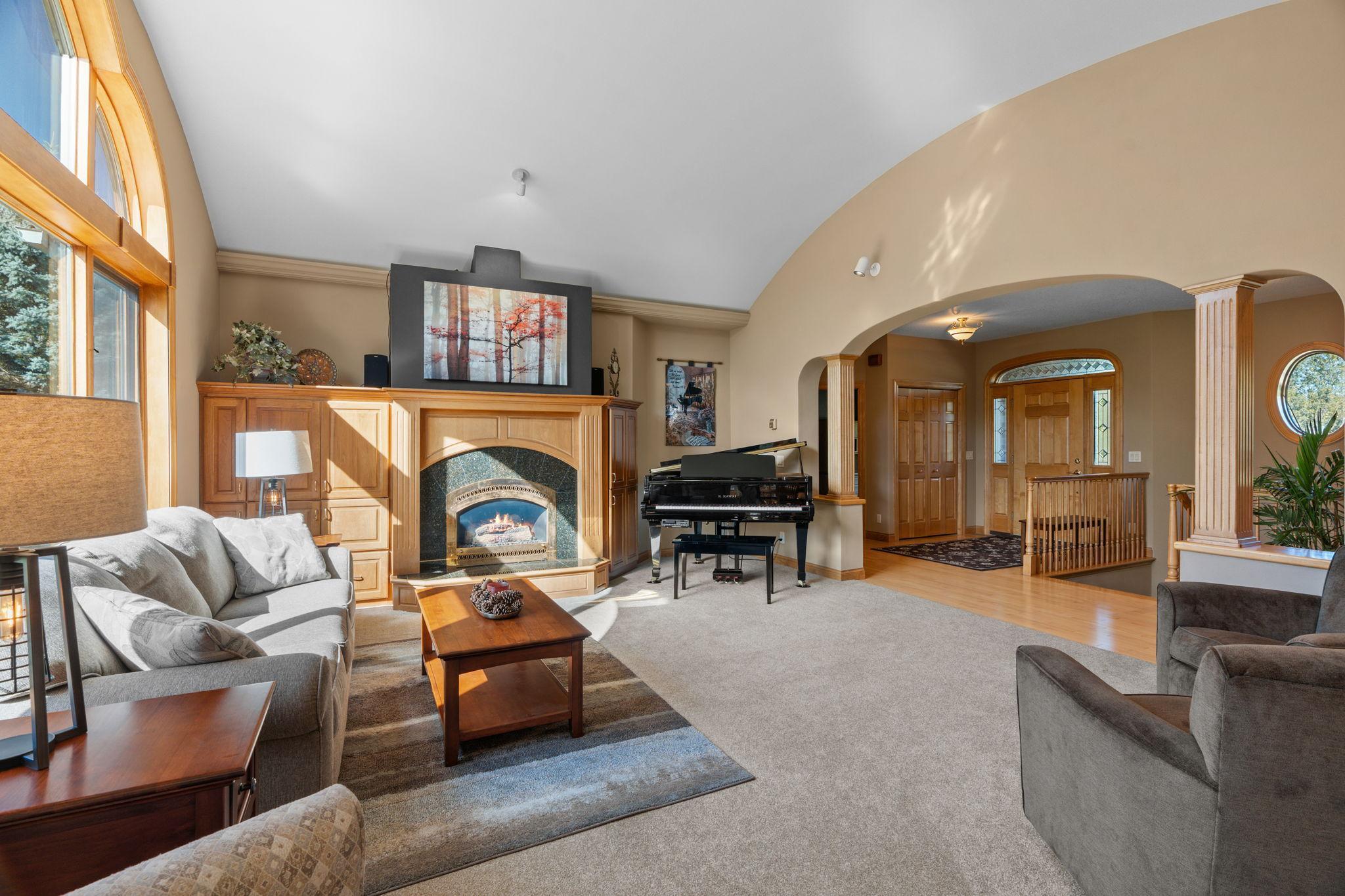 View of Residential at 1006 105th Street, Inver Grove Heights MN 55077, Inver Grove Heights (21 of 68) - Mike Wilen | Minnesota Team Real Estate