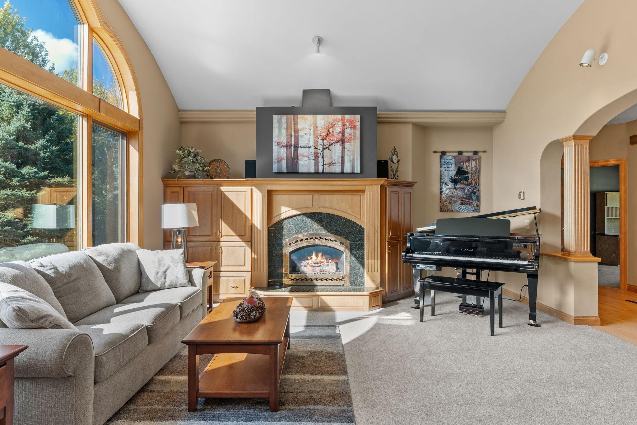 View of Residential at 1006 105th Street, Inver Grove Heights MN 55077, Inver Grove Heights (20 of 68) - Mike Wilen | Minnesota Team Real Estate