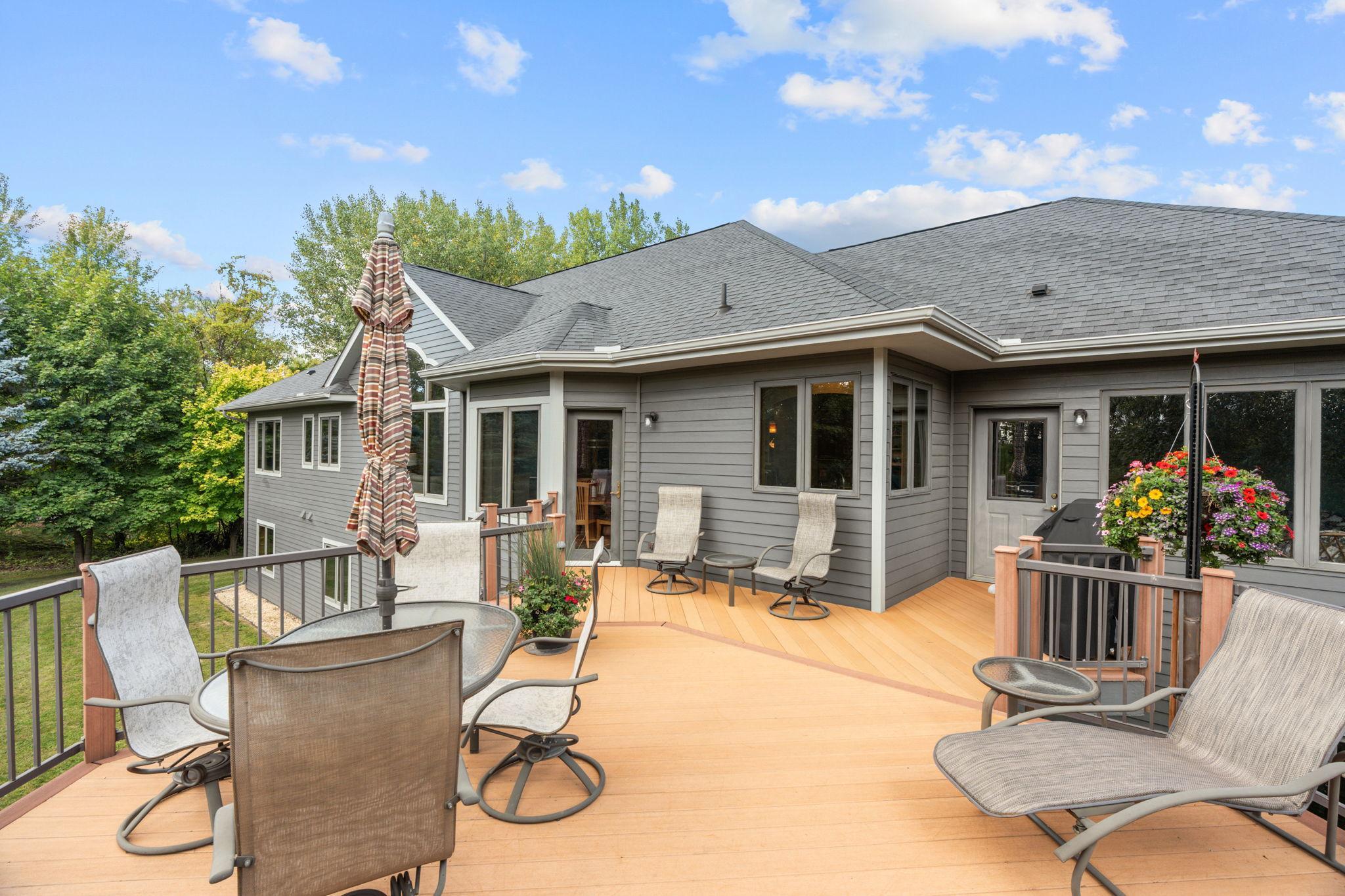 View of Residential at 1006 105th Street, Inver Grove Heights MN 55077, Inver Grove Heights (11 of 68) - Mike Wilen | Minnesota Team Real Estate