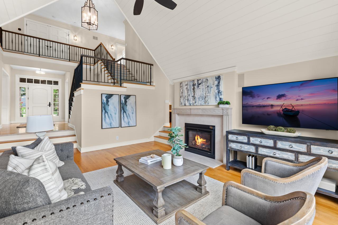 View of Residential at 11193 Bluestem Lane, Eden Prairie MN 55347, Eden Prairie (9 of 66) - Mike Wilen | Minnesota Team Real Estate