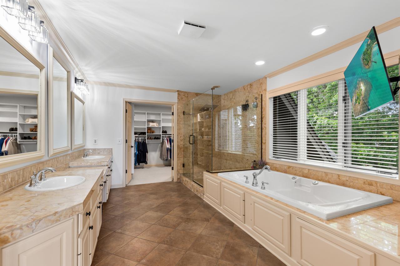 View of Residential at 11193 Bluestem Lane, Eden Prairie MN 55347, Eden Prairie (31 of 66) - Mike Wilen | Minnesota Team Real Estate