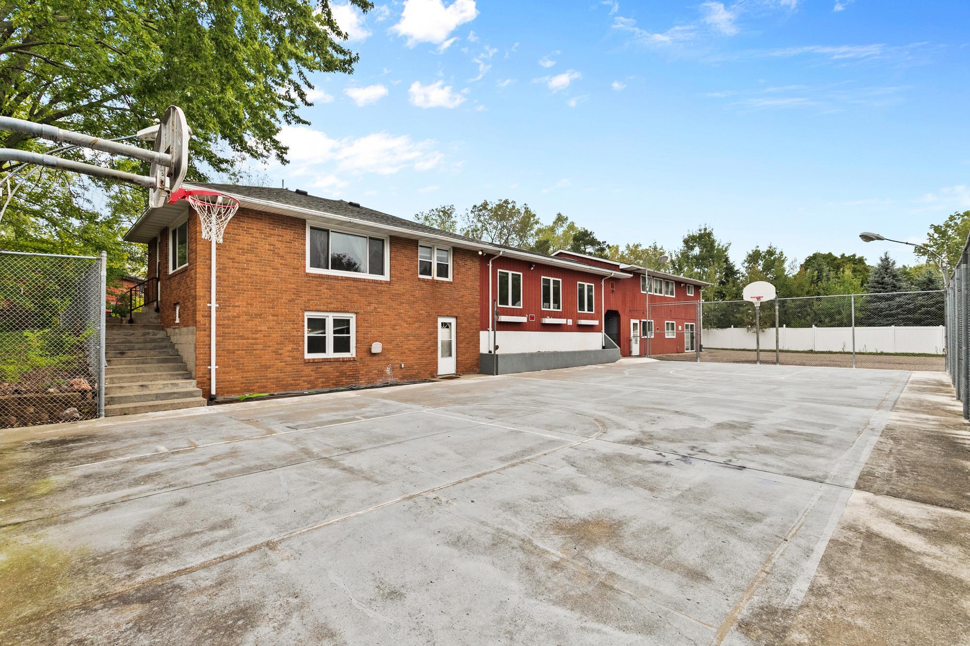 View of Residential Income at 2545 70th Street, Inver Grove Heights MN 55076, Inver Grove Heights (8 of 51) - Mike Wilen | Minnesota Team Real Estate