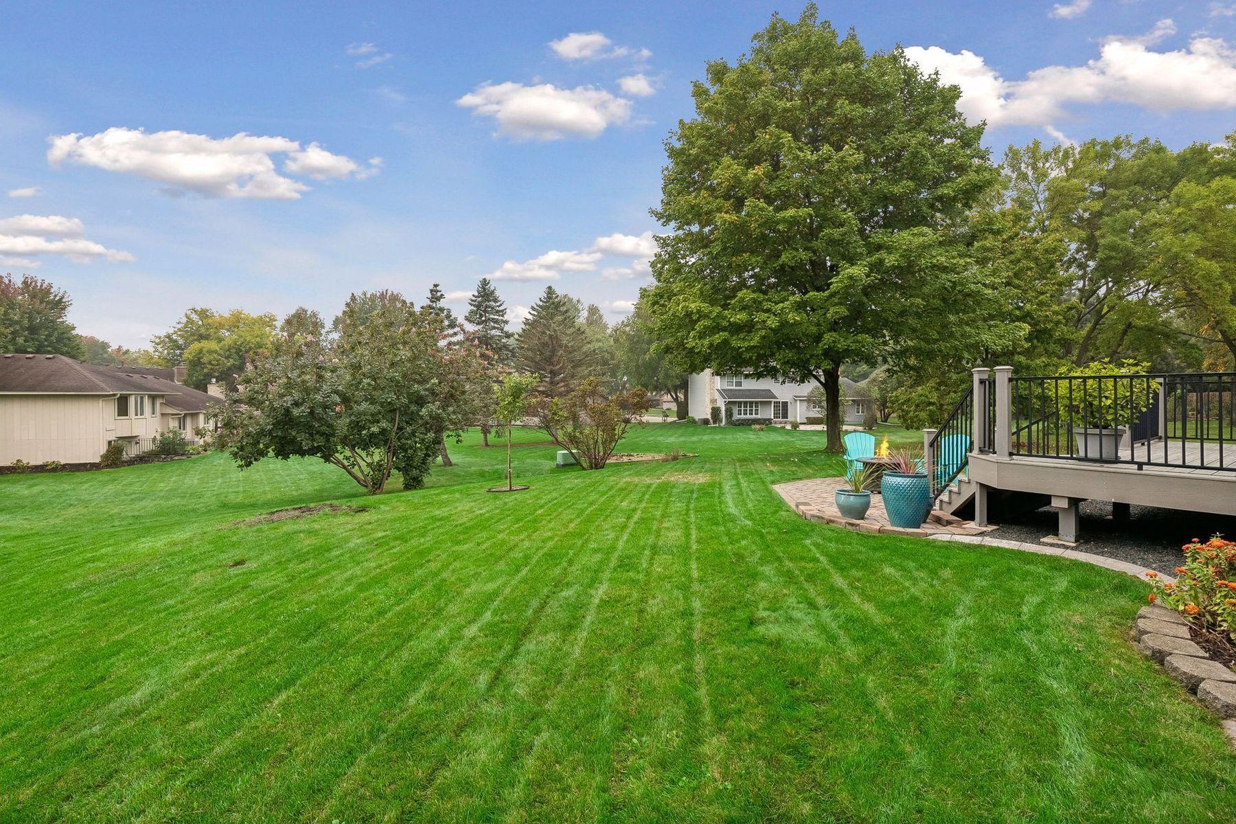 View of Residential at 15019 Village Woods Drive, Eden Prairie MN 55347, Eden Prairie (39 of 48) - Mike Wilen | Minnesota Team Real Estate