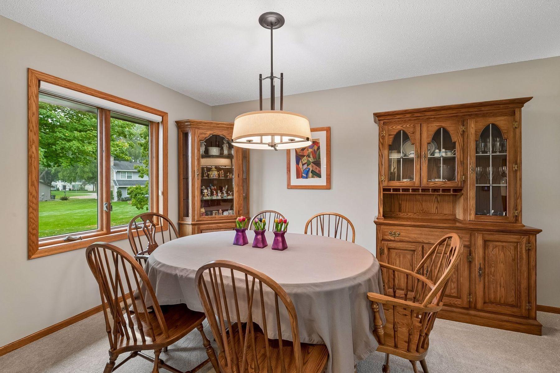 View of Residential at 15019 Village Woods Drive, Eden Prairie MN 55347, Eden Prairie (13 of 48) - Mike Wilen | Minnesota Team Real Estate