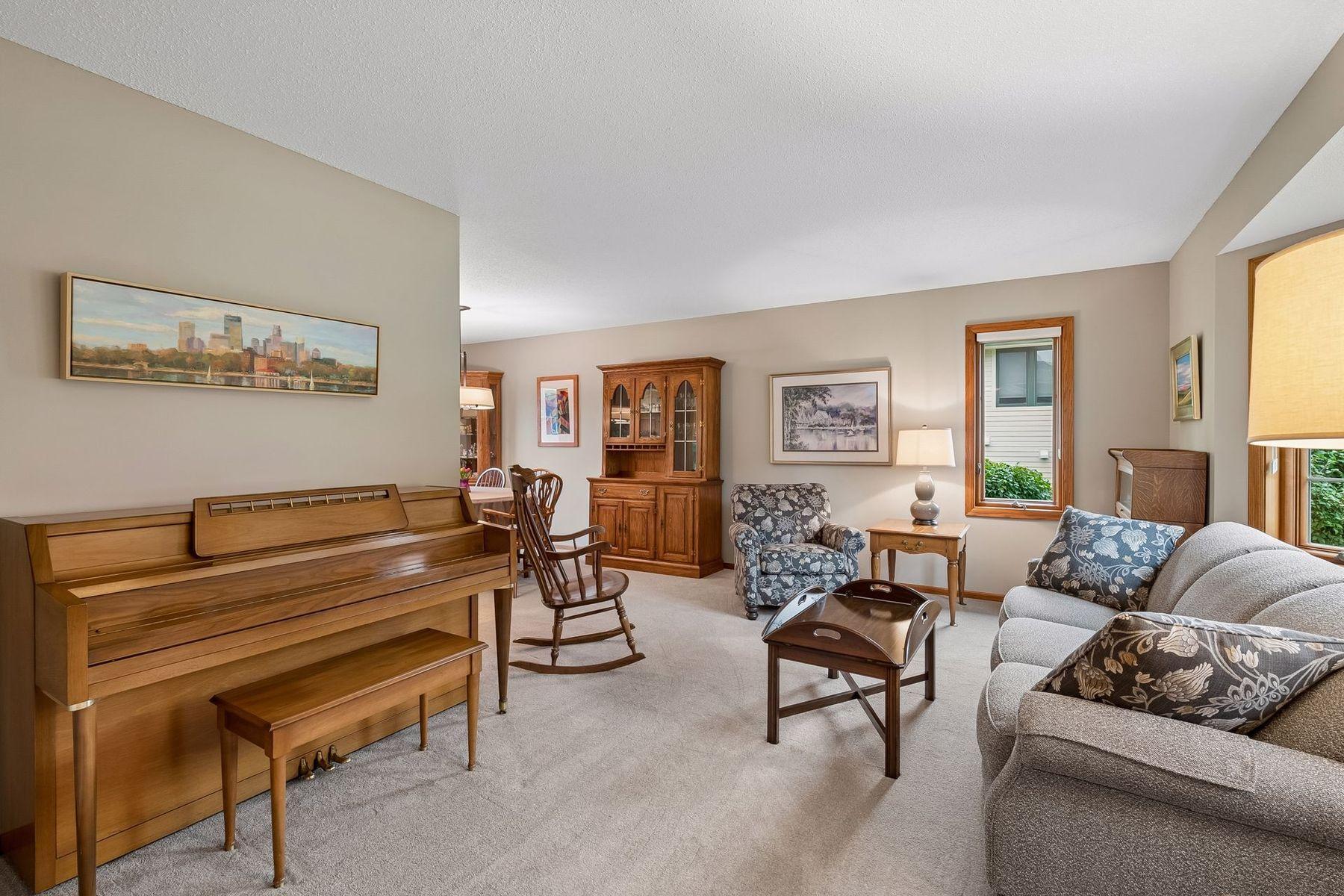 View of Residential at 15019 Village Woods Drive, Eden Prairie MN 55347, Eden Prairie (8 of 48) - Mike Wilen | Minnesota Team Real Estate