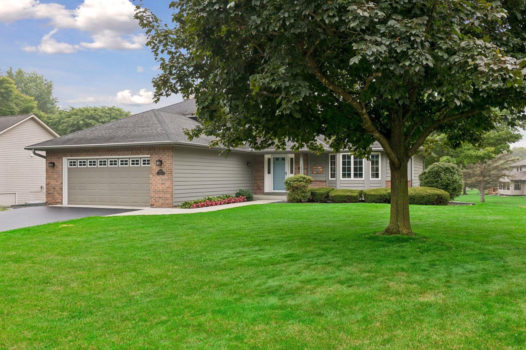 View of Residential at 15019 Village Woods Drive, Eden Prairie MN 55347, Eden Prairie (41 of 48) - Mike Wilen | Minnesota Team Real Estate