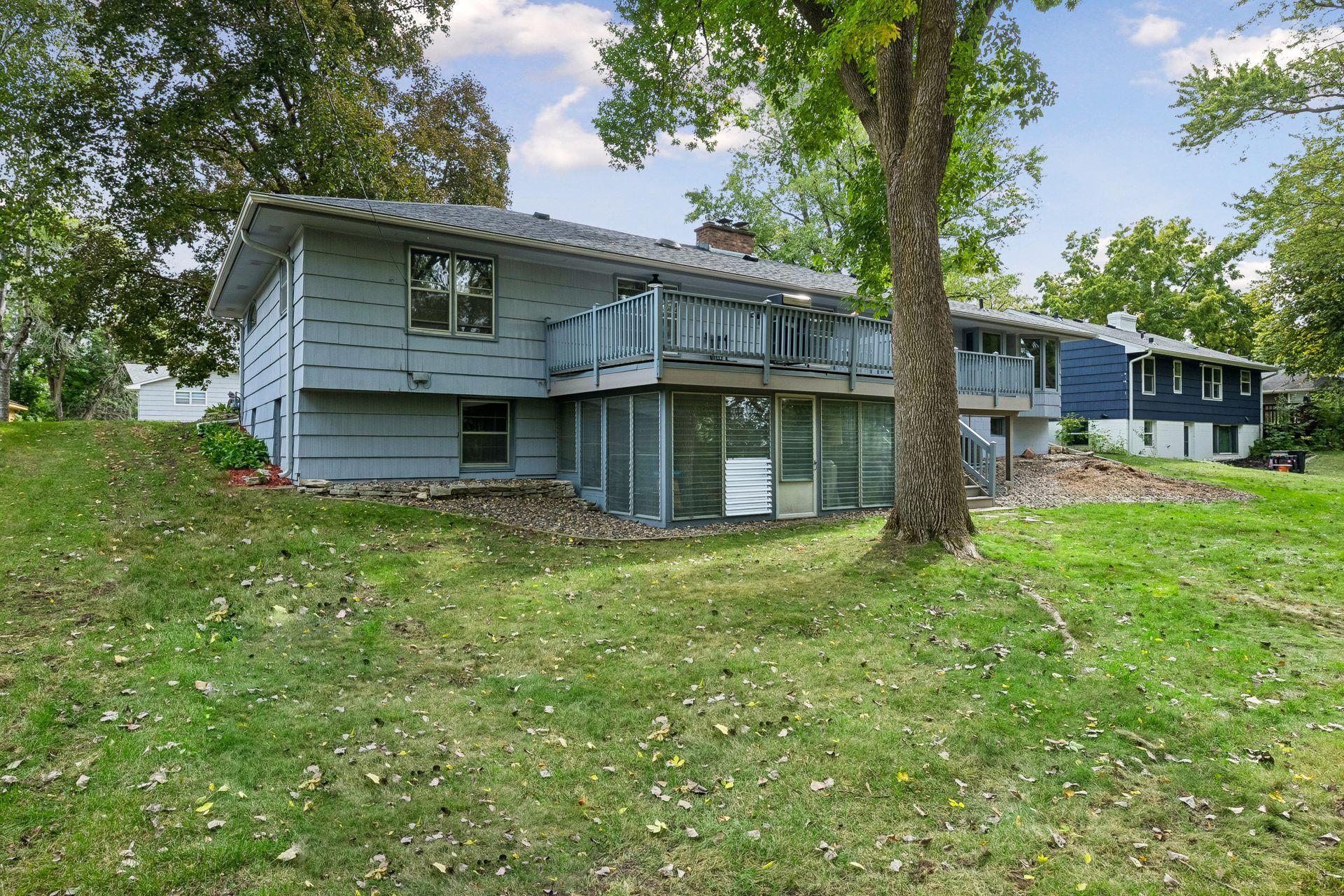 View of Residential at 5932 Walnut Drive, Edina MN 55436, Edina (42 of 46) - Mike Wilen | Minnesota Team Real Estate