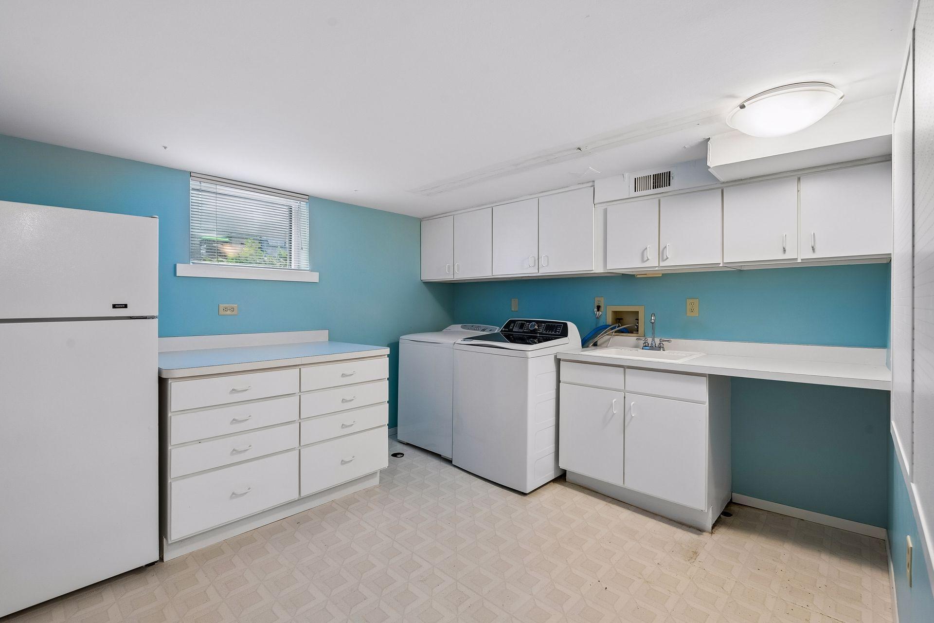 View of Residential at 5932 Walnut Drive, Edina MN 55436, Edina (35 of 46) - Mike Wilen | Minnesota Team Real Estate