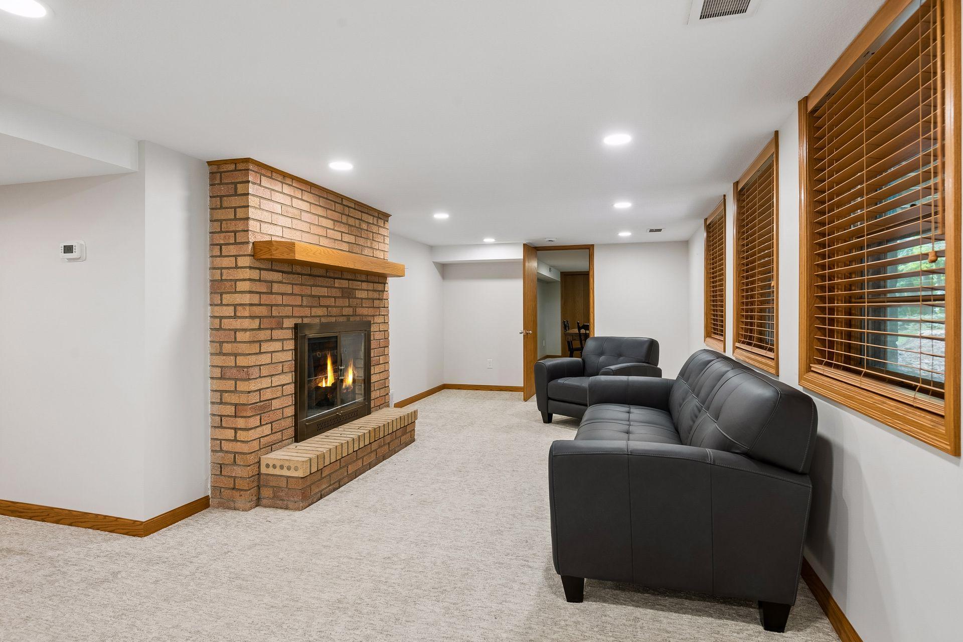 View of Residential at 5932 Walnut Drive, Edina MN 55436, Edina (28 of 46) - Mike Wilen | Minnesota Team Real Estate