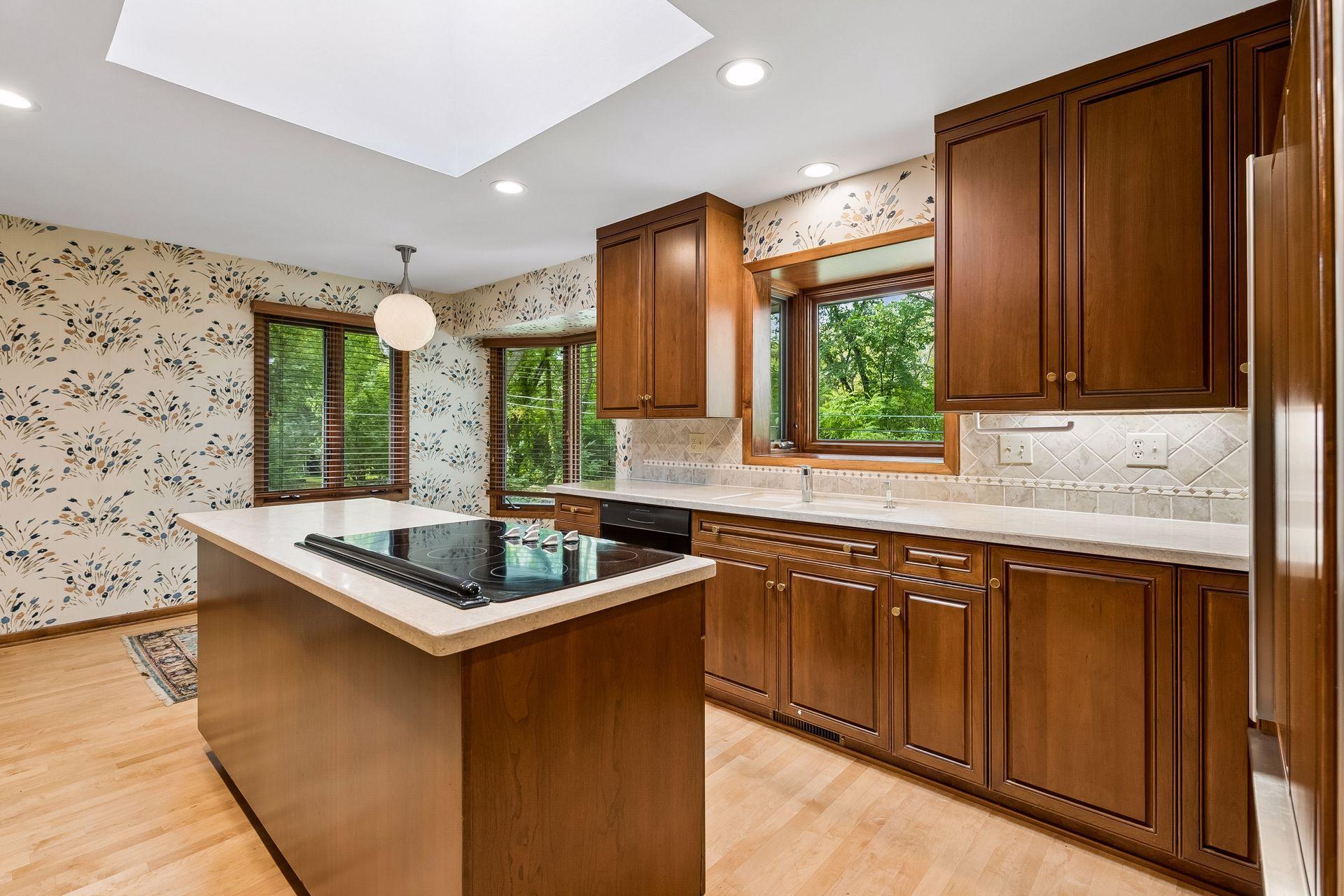 View of Residential at 5932 Walnut Drive, Edina MN 55436, Edina (12 of 46) - Mike Wilen | Minnesota Team Real Estate
