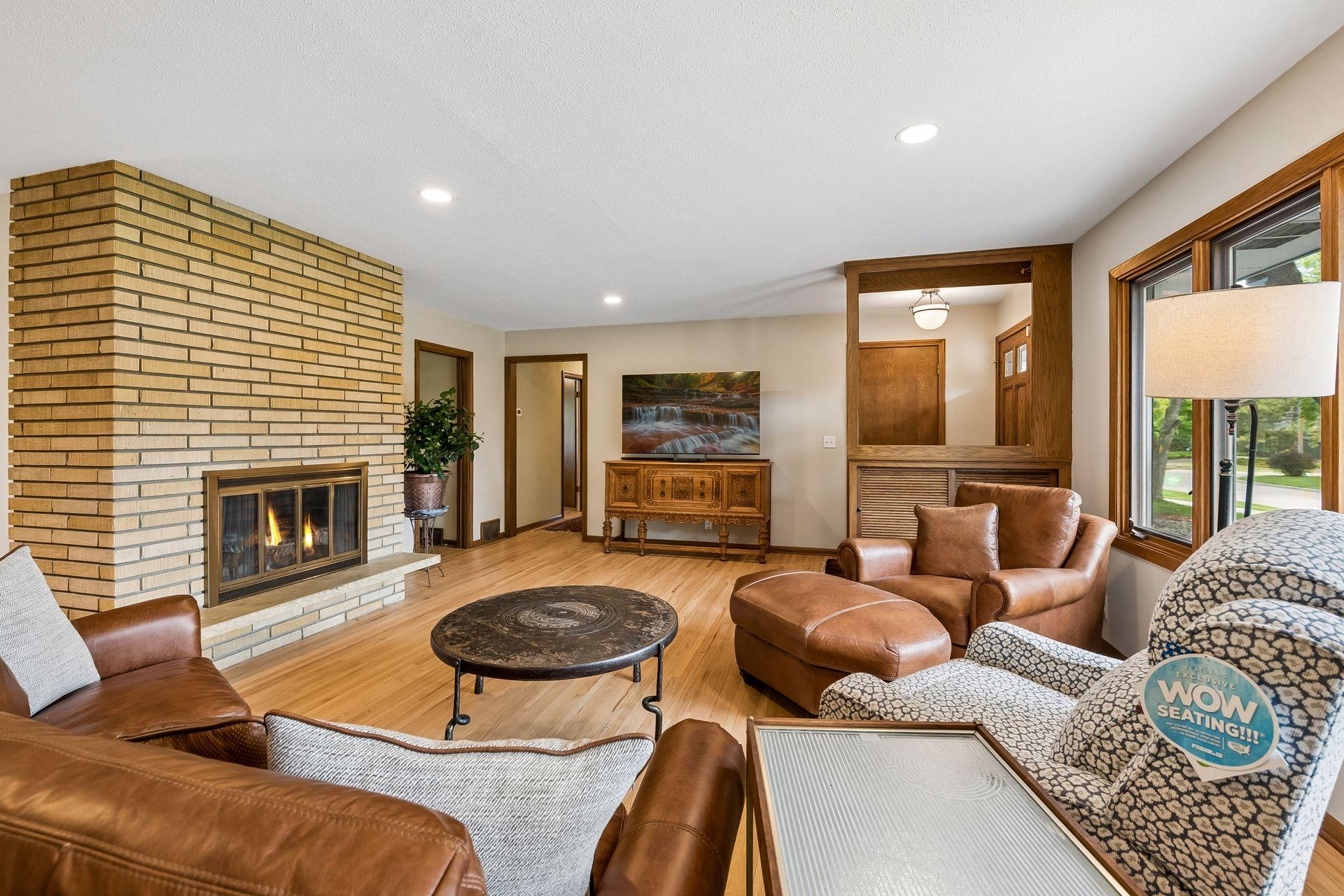 View of Residential at 5932 Walnut Drive, Edina MN 55436, Edina (8 of 46) - Mike Wilen | Minnesota Team Real Estate