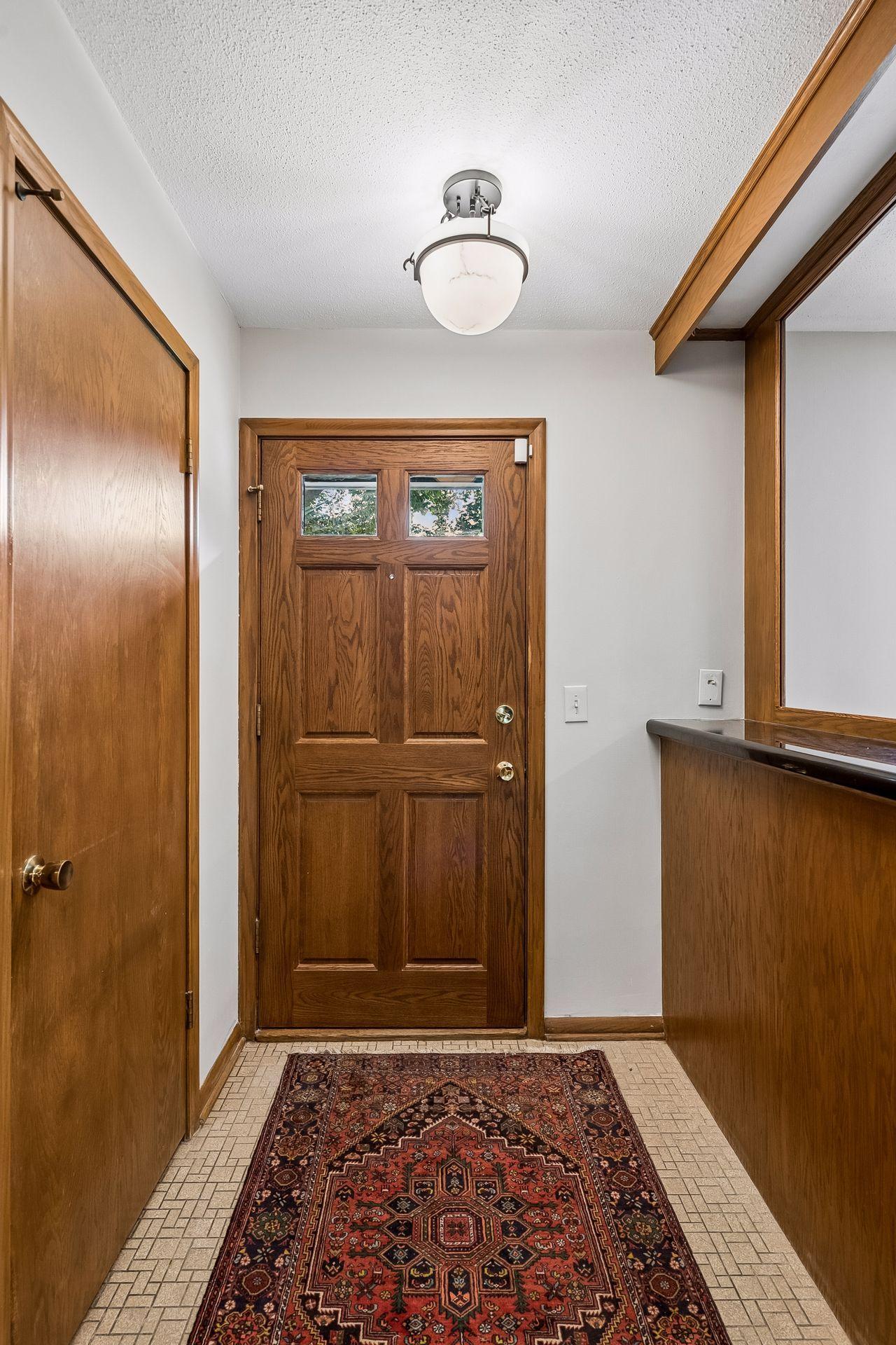 View of Residential at 5932 Walnut Drive, Edina MN 55436, Edina (4 of 46) - Mike Wilen | Minnesota Team Real Estate