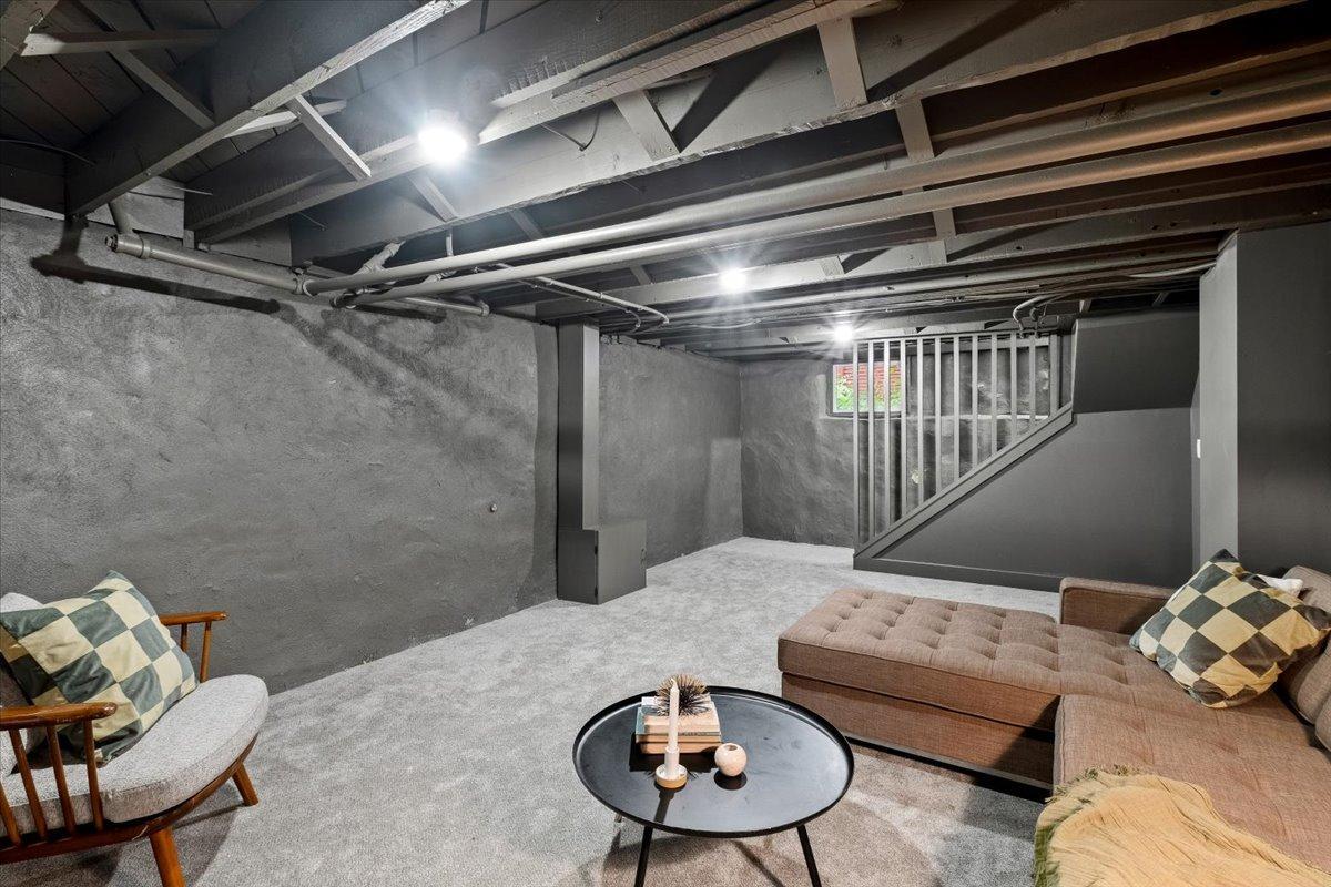 View of Residential at 2031 Lincoln Avenue, Saint Paul MN 55105, Saint Paul (44 of 47) - Mike Wilen | Minnesota Team Real Estate