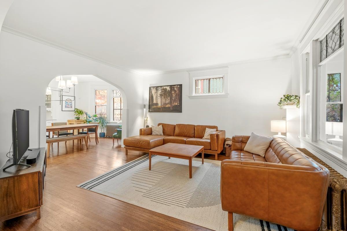 View of Residential at 2031 Lincoln Avenue, Saint Paul MN 55105, Saint Paul (6 of 44) - Mike Wilen | Minnesota Team Real Estate