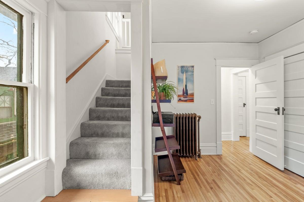 View of Residential at 2031 Lincoln Avenue, Saint Paul MN 55105, Saint Paul (29 of 44) - Mike Wilen | Minnesota Team Real Estate
