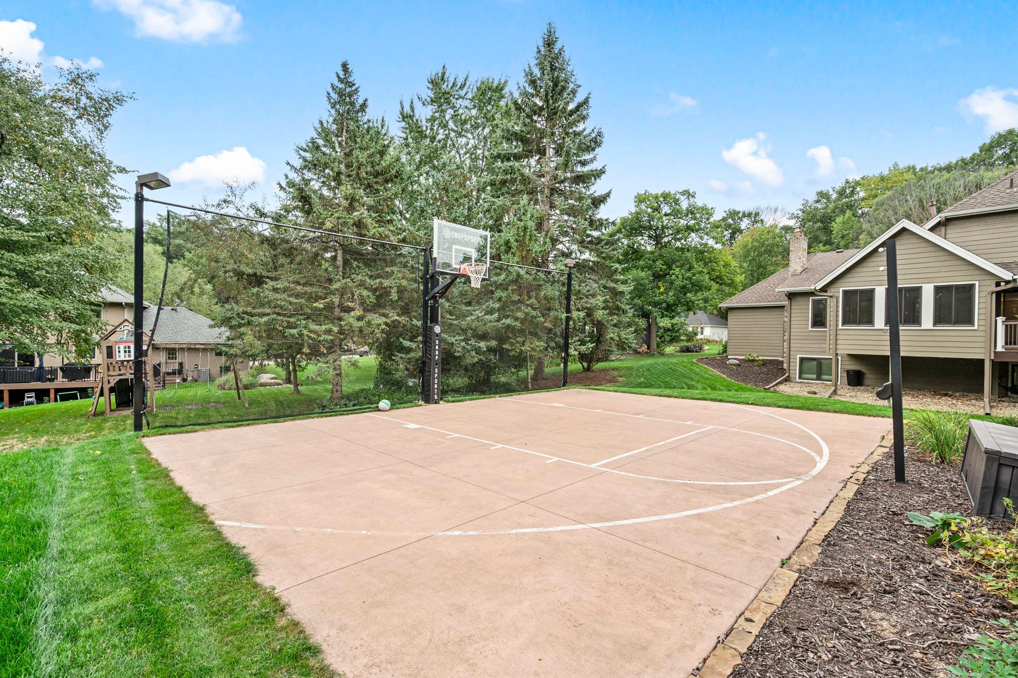 View of Residential at 10065 170th Street, Lakeville MN 55044, Lakeville (46 of 53) - Mike Wilen | Minnesota Team Real Estate
