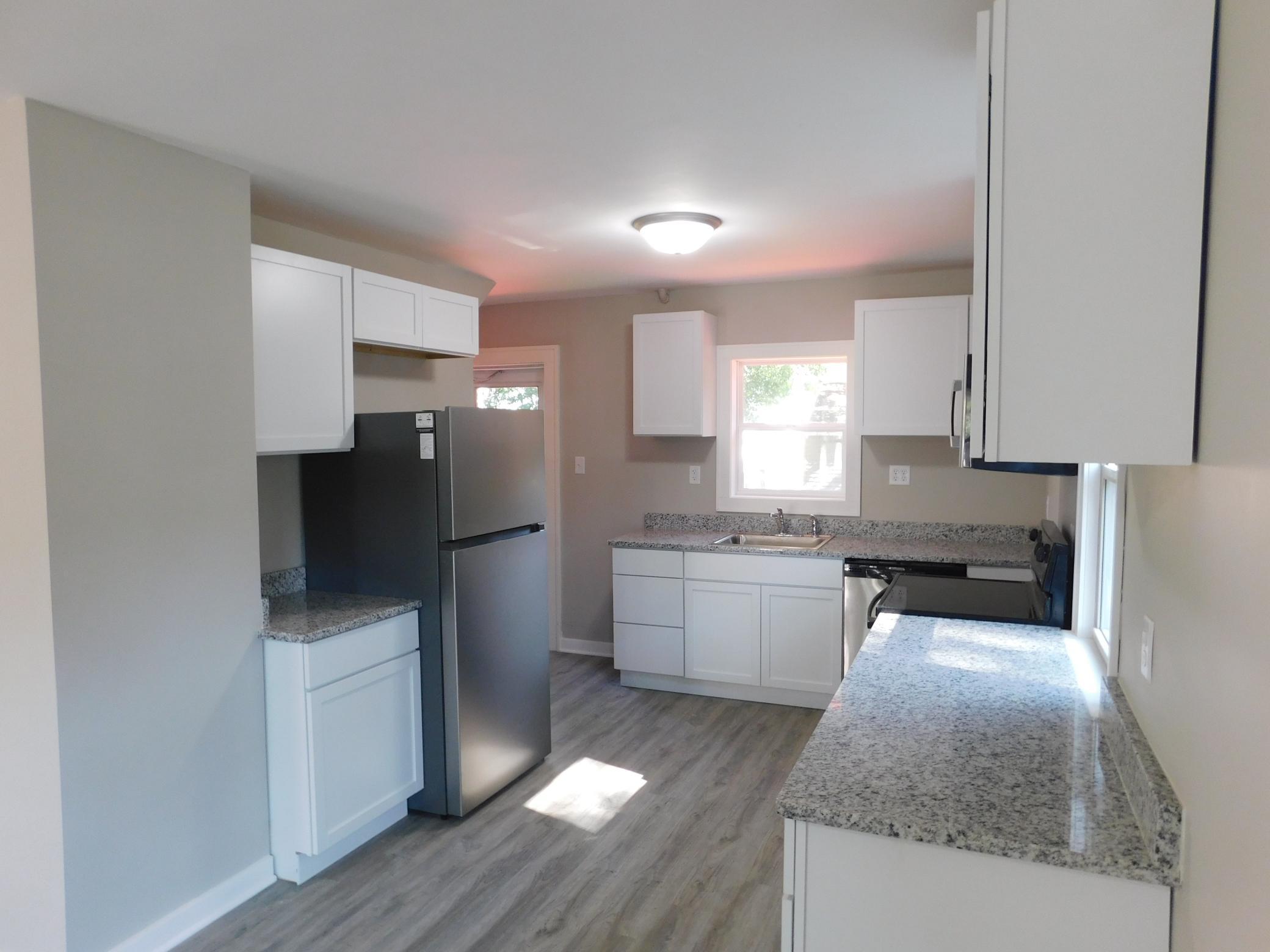 View of Residential at 1885 Hawthorne Avenue, Saint Paul MN 55119, Saint Paul (3 of 21) - Mike Wilen | Minnesota Team Real Estate