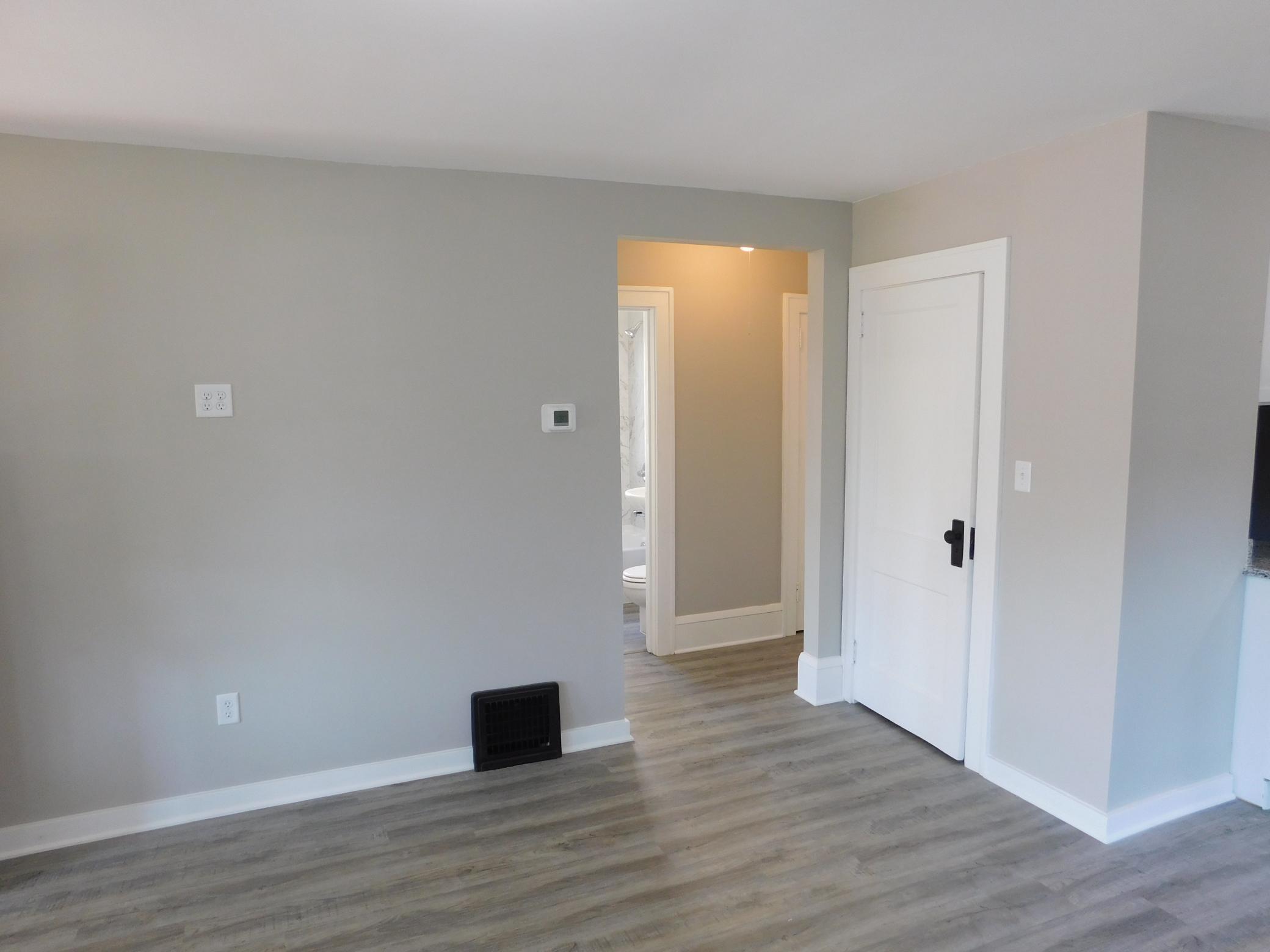 View of Residential at 1885 Hawthorne Avenue, Saint Paul MN 55119, Saint Paul (9 of 21) - Mike Wilen | Minnesota Team Real Estate