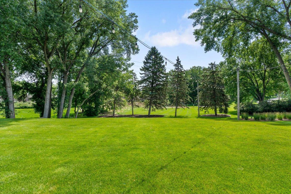 View of Residential at 12738 Gordon Drive, Eden Prairie MN 55346, Eden Prairie (24 of 58) - Mike Wilen | Minnesota Team Real Estate