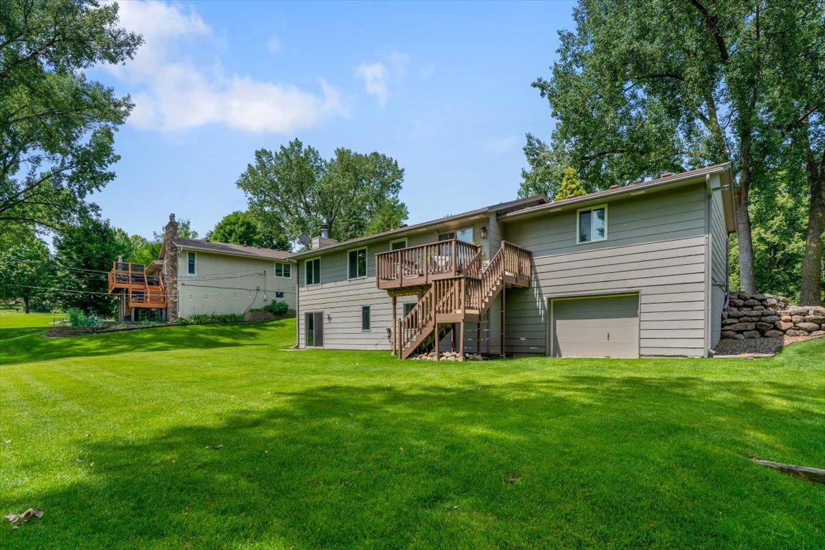 View of Residential at 12738 Gordon Drive, Eden Prairie MN 55346, Eden Prairie (26 of 58) - Mike Wilen | Minnesota Team Real Estate