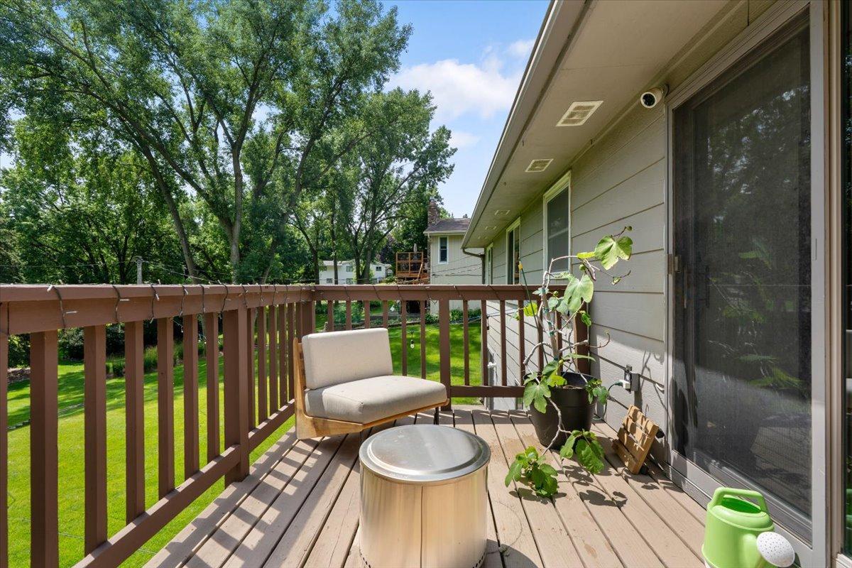 View of Residential at 12738 Gordon Drive, Eden Prairie MN 55346, Eden Prairie (44 of 58) - Mike Wilen | Minnesota Team Real Estate