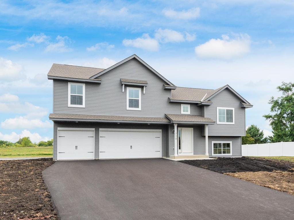 View of Residential at 710 Erin Circle, Green Isle MN 55338, Green Isle (32 of 32) - Mike Wilen | Minnesota Team Real Estate