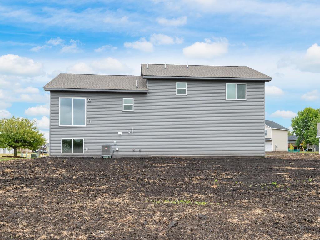 View of Residential at 710 Erin Circle, Green Isle MN 55338, Green Isle (30 of 32) - Mike Wilen | Minnesota Team Real Estate