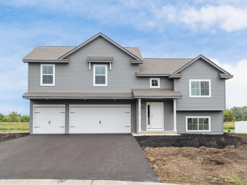 View of Residential at 710 Erin Circle, Green Isle MN 55338, Green Isle (2 of 32) - Mike Wilen | Minnesota Team Real Estate