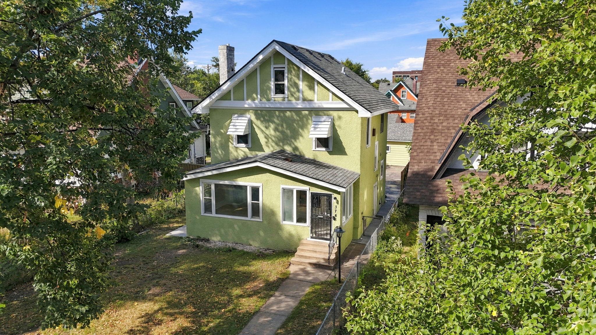View of Residential at 3748 5th Avenue, Minneapolis MN 55409, Minneapolis (36 of 52) - Mike Wilen | Minnesota Team Real Estate