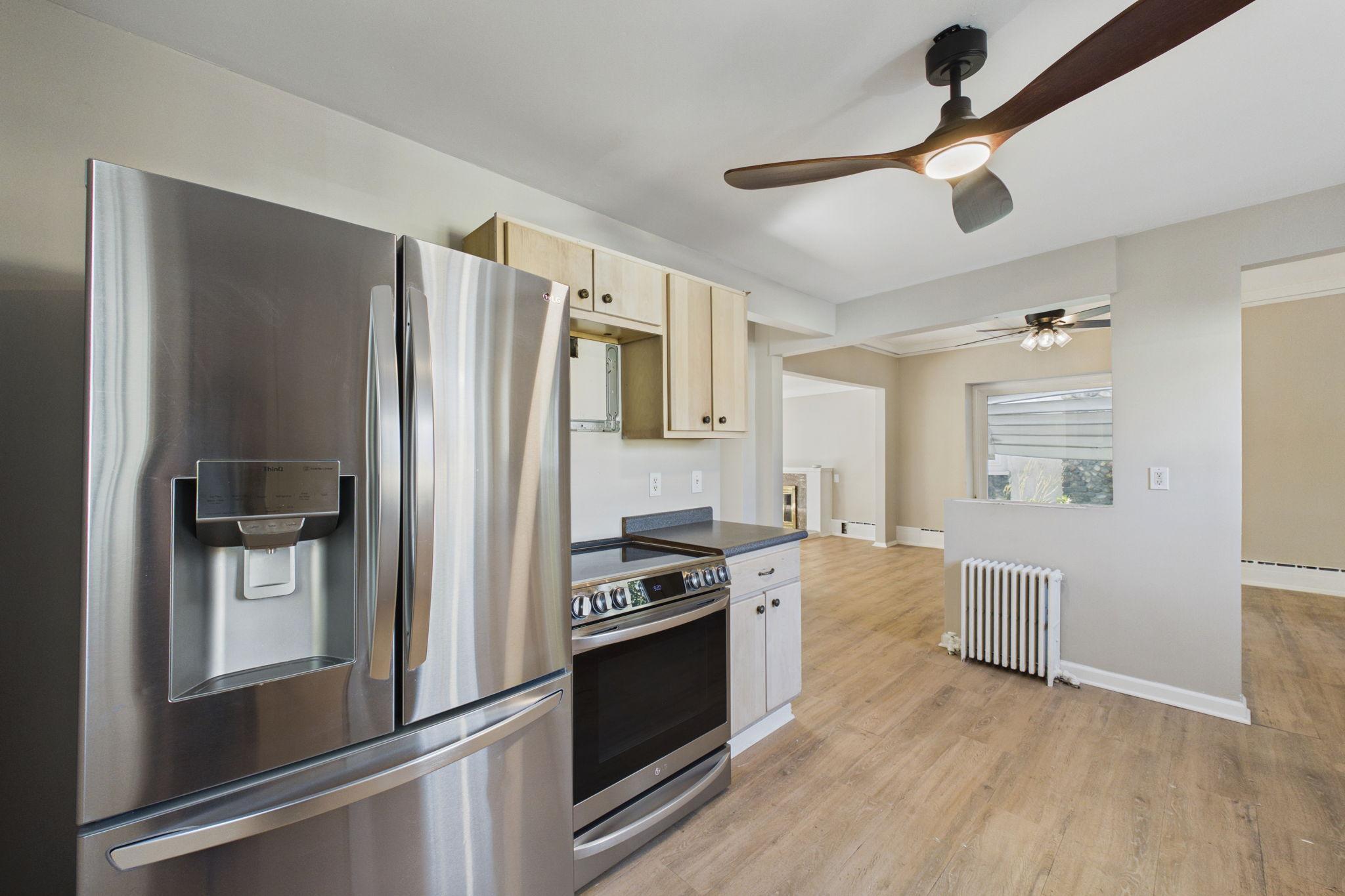 View of Residential at 3748 5th Avenue, Minneapolis MN 55409, Minneapolis (12 of 52) - Mike Wilen | Minnesota Team Real Estate
