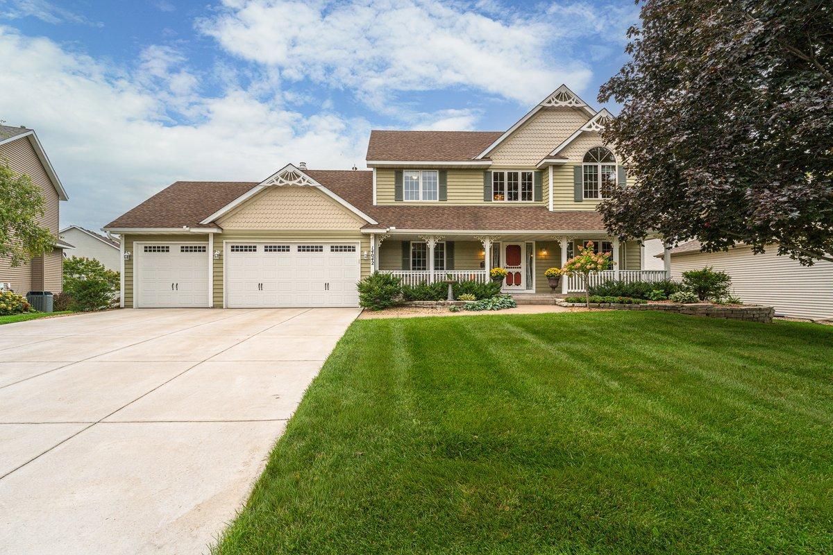 View of Single Family at 14042 Forest Lane, Apple Valley - Mike Wilen | Minnesota Team Real Estate