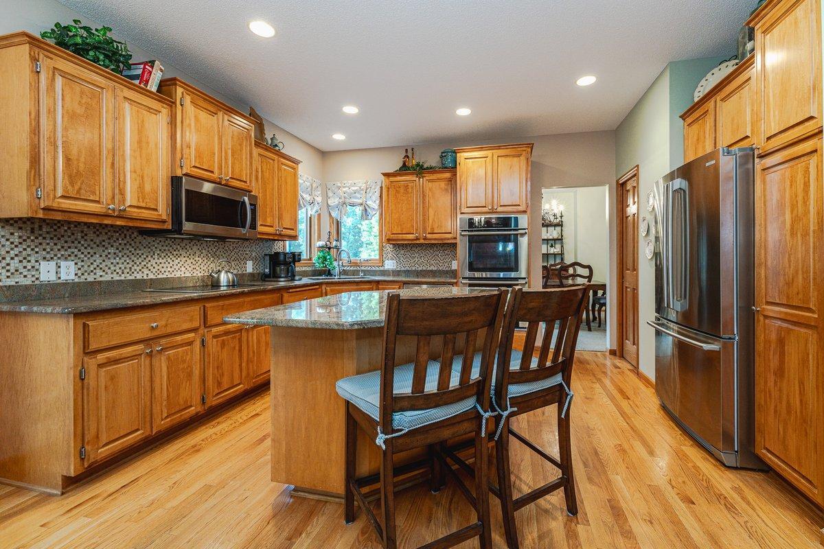 View of Residential at 14042 Forest Lane, Apple Valley MN 55124, Apple Valley (17 of 87) - Mike Wilen | Minnesota Team Real Estate