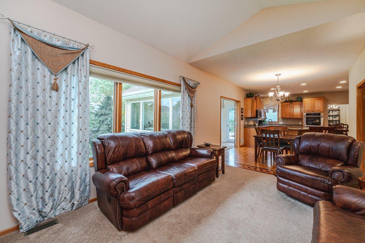 View of Residential at 14042 Forest Lane, Apple Valley MN 55124, Apple Valley (28 of 87) - Mike Wilen | Minnesota Team Real Estate