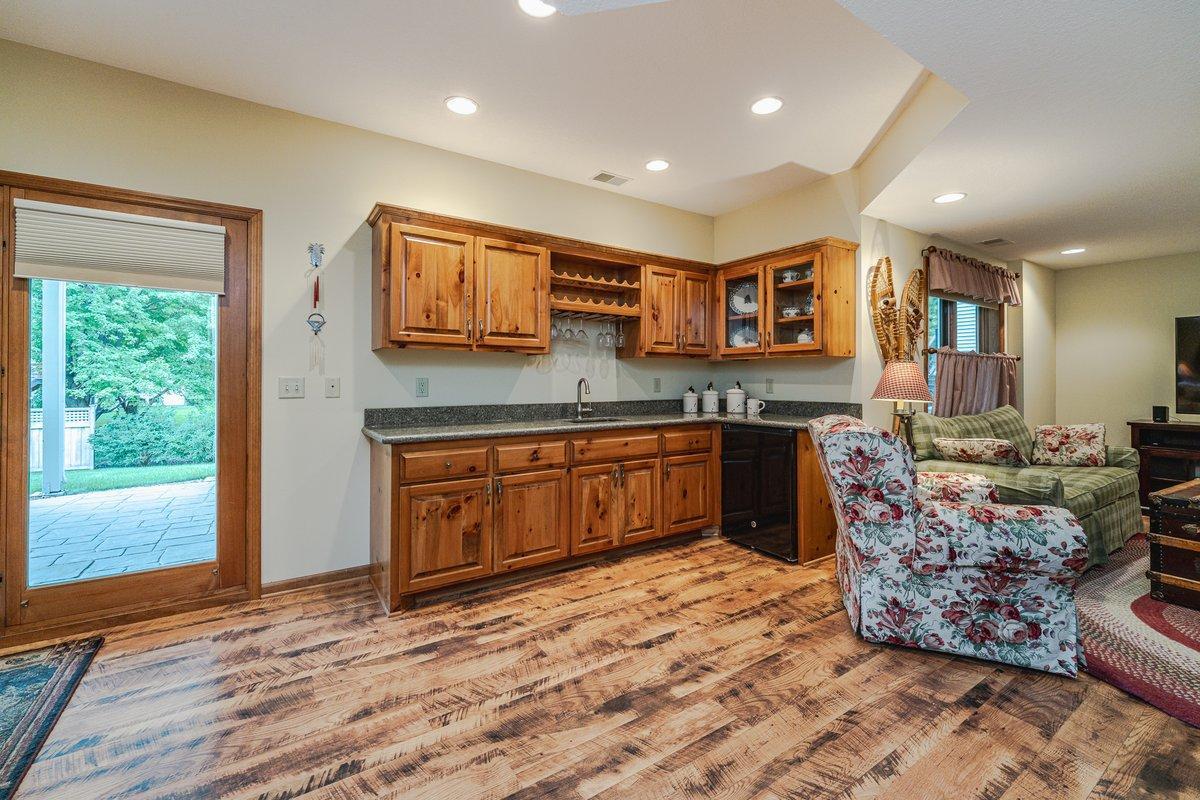 View of Residential at 14042 Forest Lane, Apple Valley MN 55124, Apple Valley (56 of 87) - Mike Wilen | Minnesota Team Real Estate