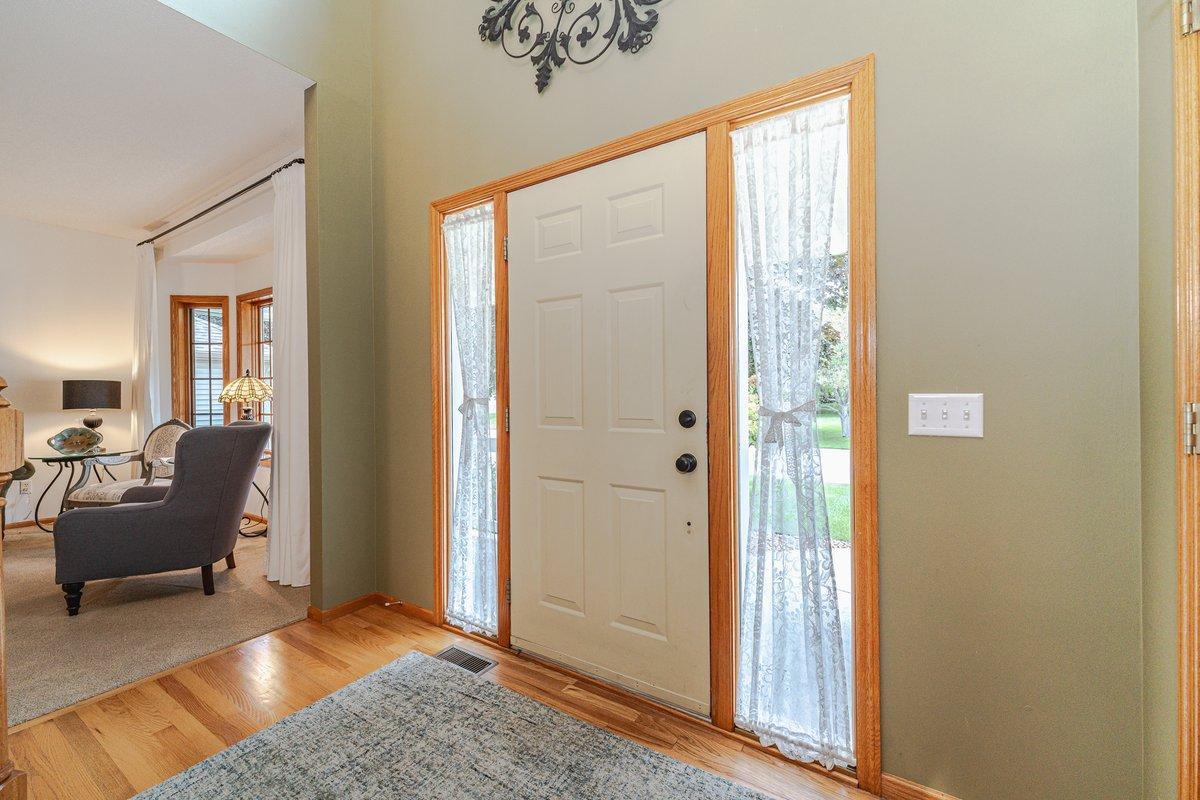 View of Residential at 14042 Forest Lane, Apple Valley MN 55124, Apple Valley (7 of 87) - Mike Wilen | Minnesota Team Real Estate