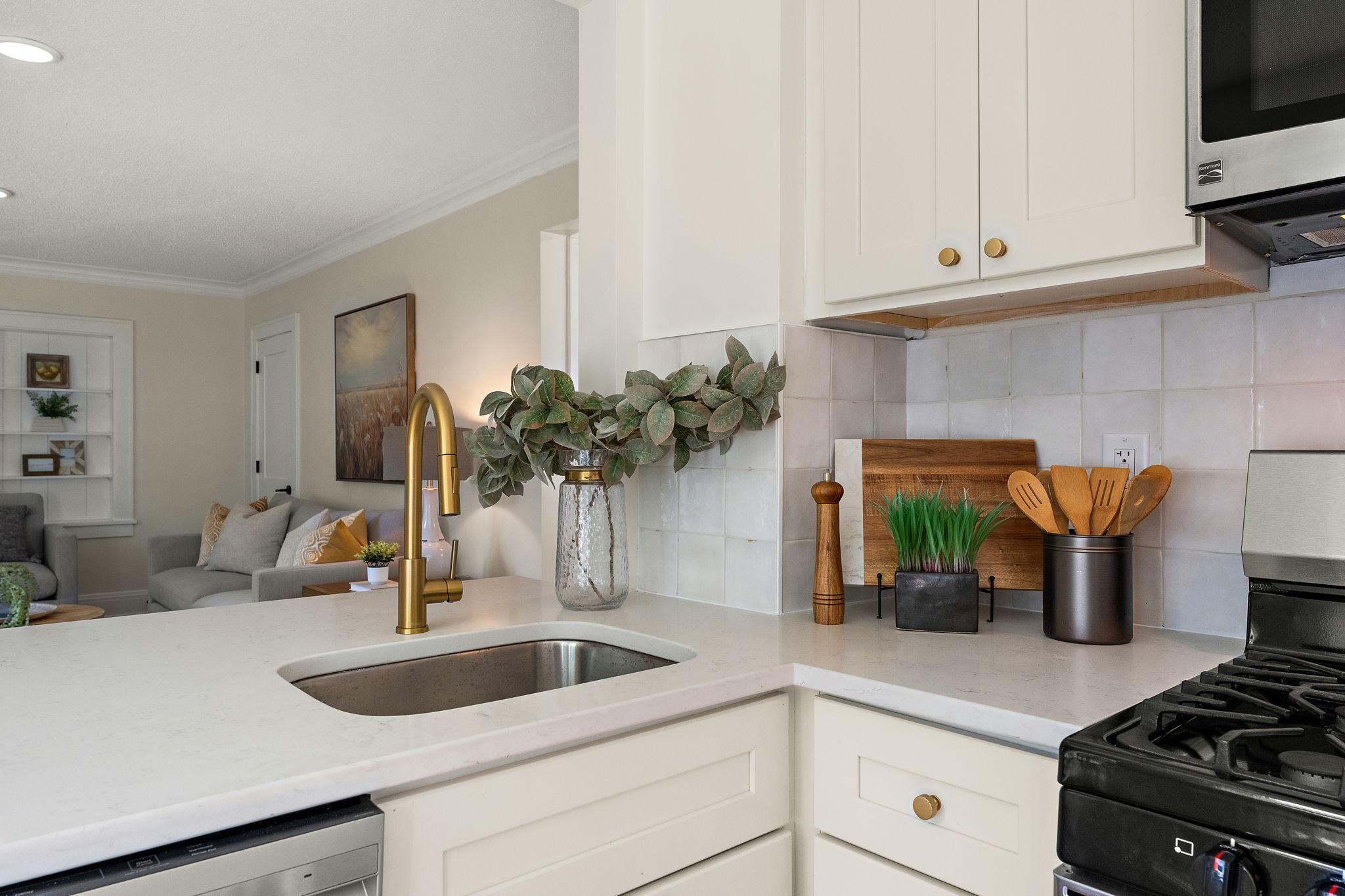 View of Single Family at 346 Vance Street, Saint Paul - Mike Wilen | Minnesota Team Real Estate