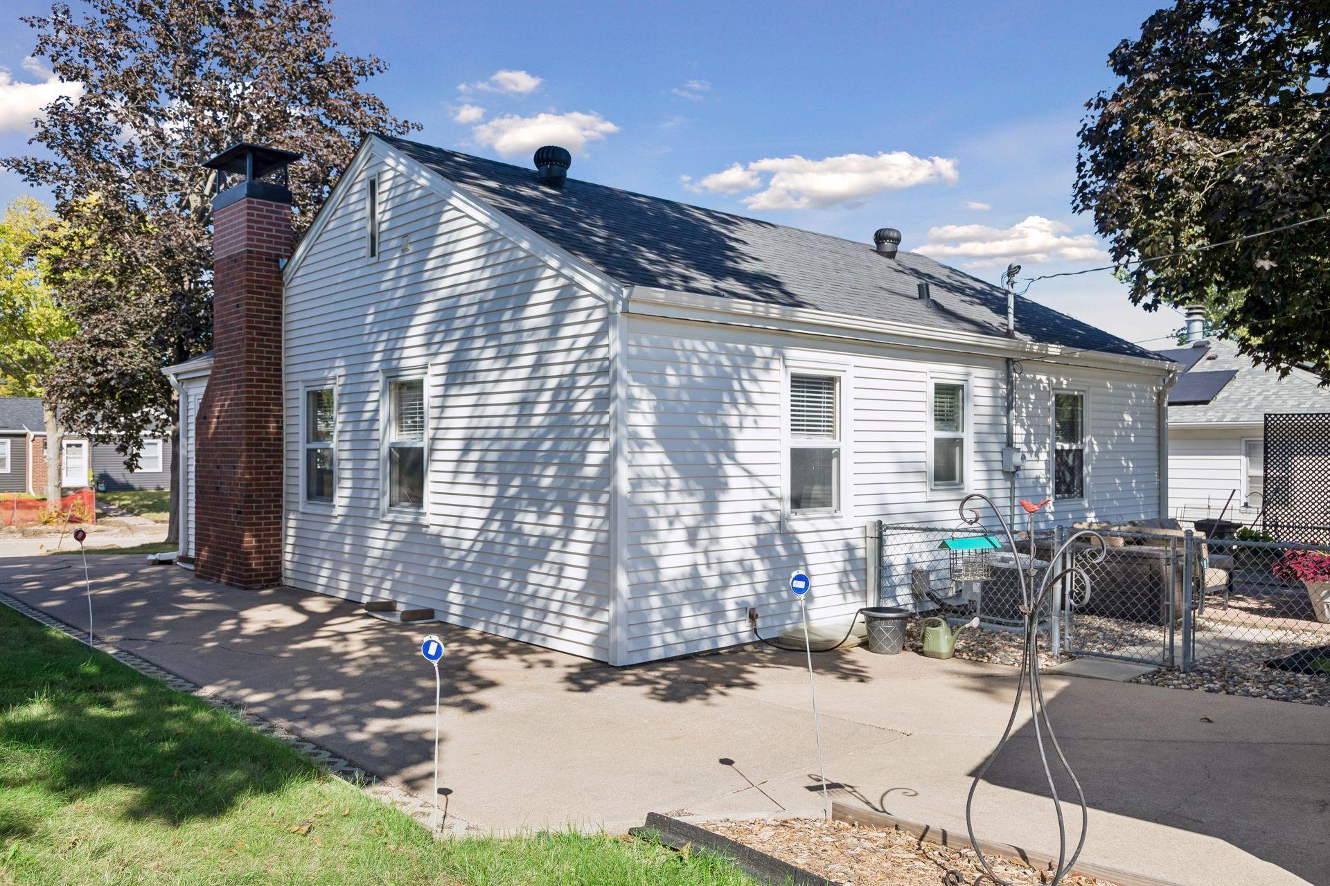View of Residential at 776 Parkview Avenue, Saint Paul MN 55117, Saint Paul (26 of 32) - Mike Wilen | Minnesota Team Real Estate