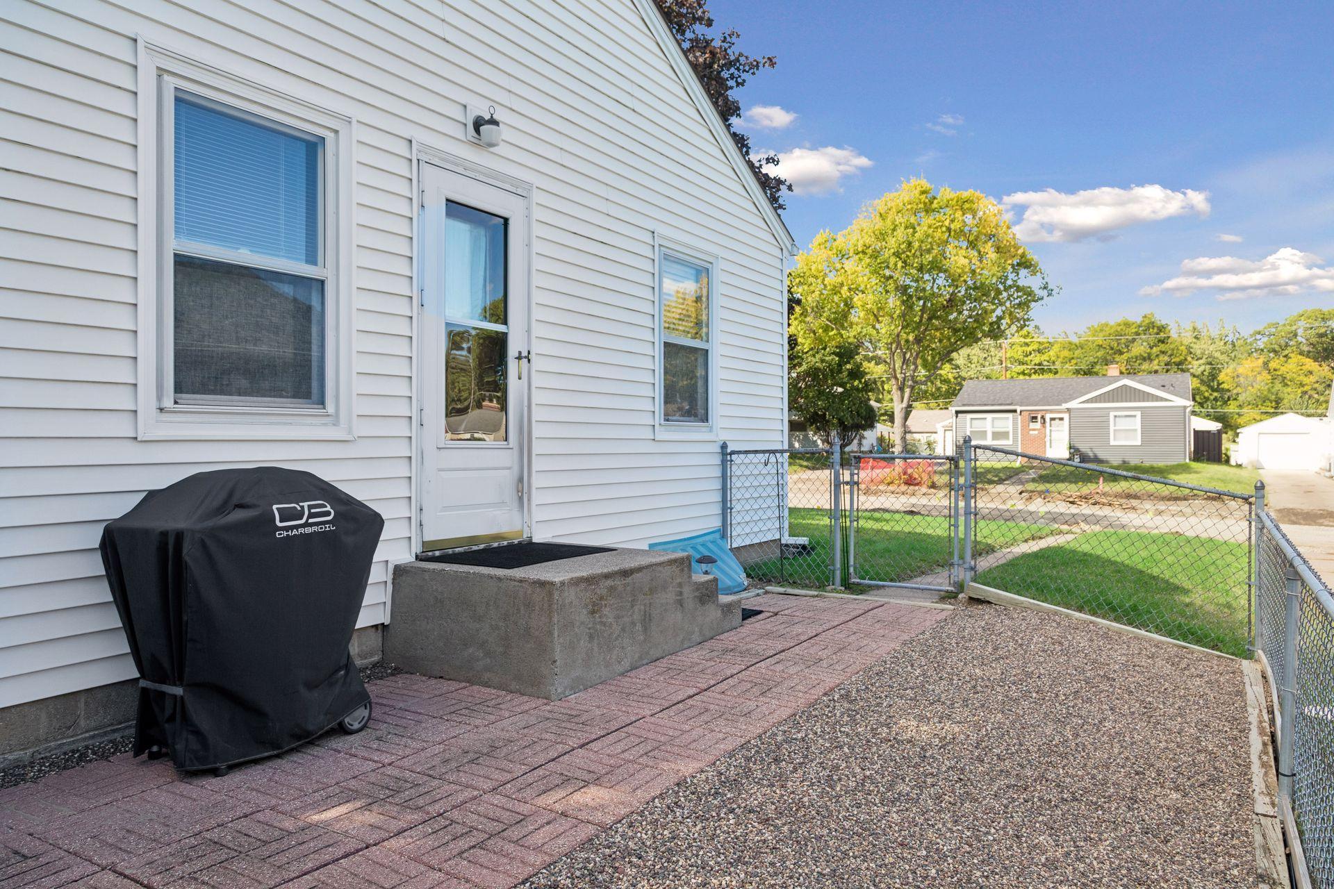 View of Residential at 776 Parkview Avenue, Saint Paul MN 55117, Saint Paul (23 of 32) - Mike Wilen | Minnesota Team Real Estate