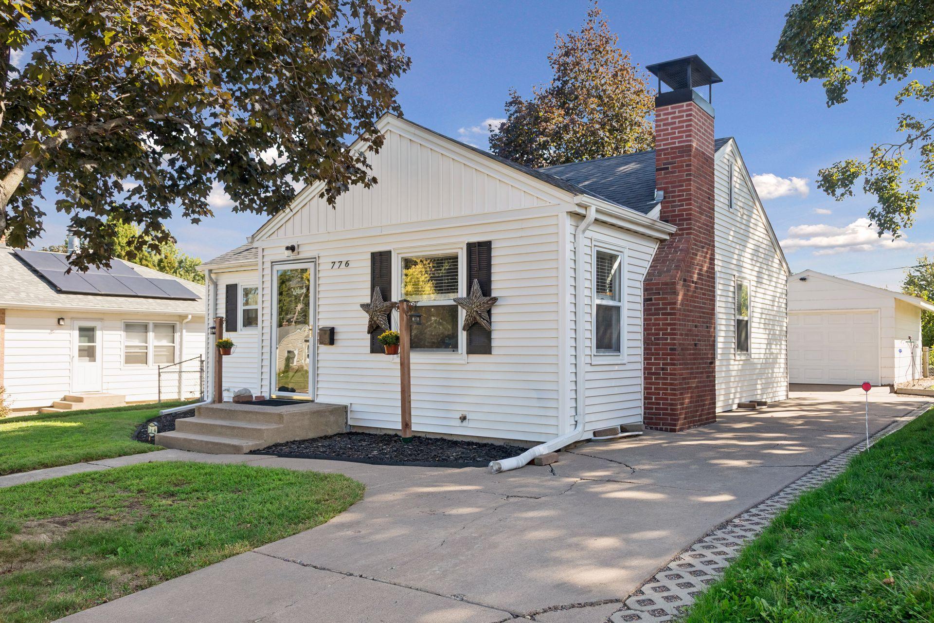 View of Single Family at 776 Parkview Avenue, Saint Paul - Mike Wilen | Minnesota Team Real Estate