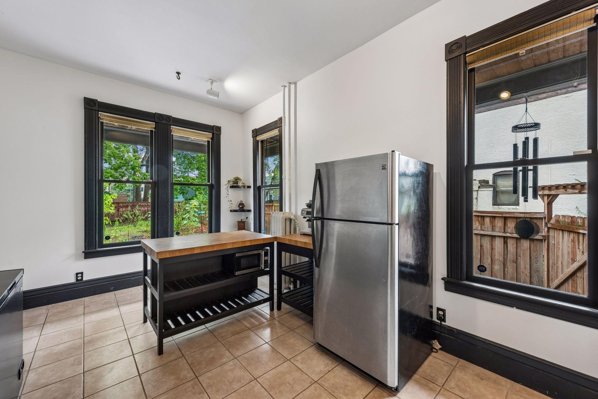 View of Residential at 667 5th Street, Saint Paul MN 55106, Saint Paul (21 of 48) - Mike Wilen | Minnesota Team Real Estate