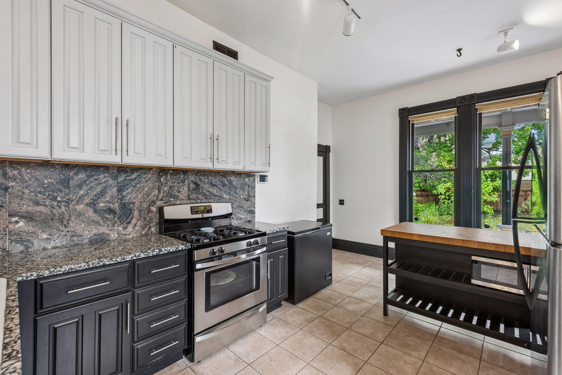 View of Residential at 667 5th Street, Saint Paul MN 55106, Saint Paul (20 of 48) - Mike Wilen | Minnesota Team Real Estate