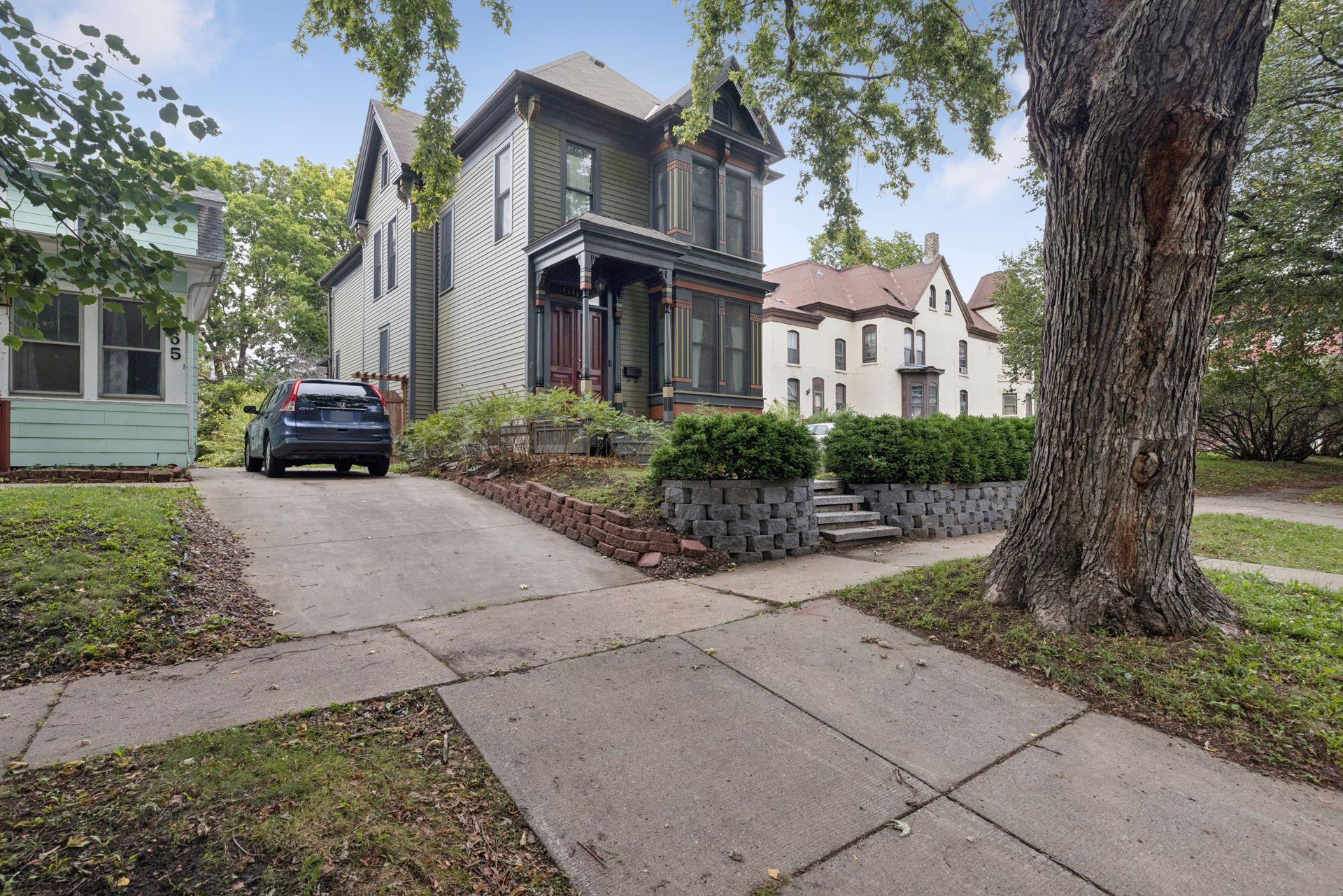 View of Residential at 667 5th Street, Saint Paul MN 55106, Saint Paul (4 of 48) - Mike Wilen | Minnesota Team Real Estate