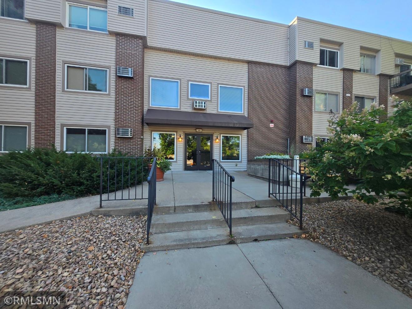 View of Residential at 2800 Hillsboro Avenue #315, New Hope MN 55427, New Hope (3 of 11) - Mike Wilen | Minnesota Team Real Estate